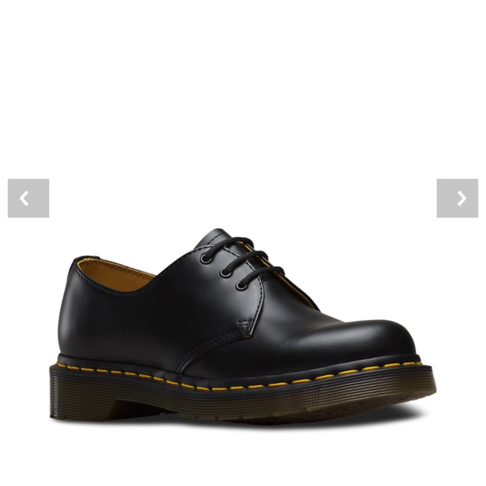 Doc Martens 1461 Smooth (size 8)